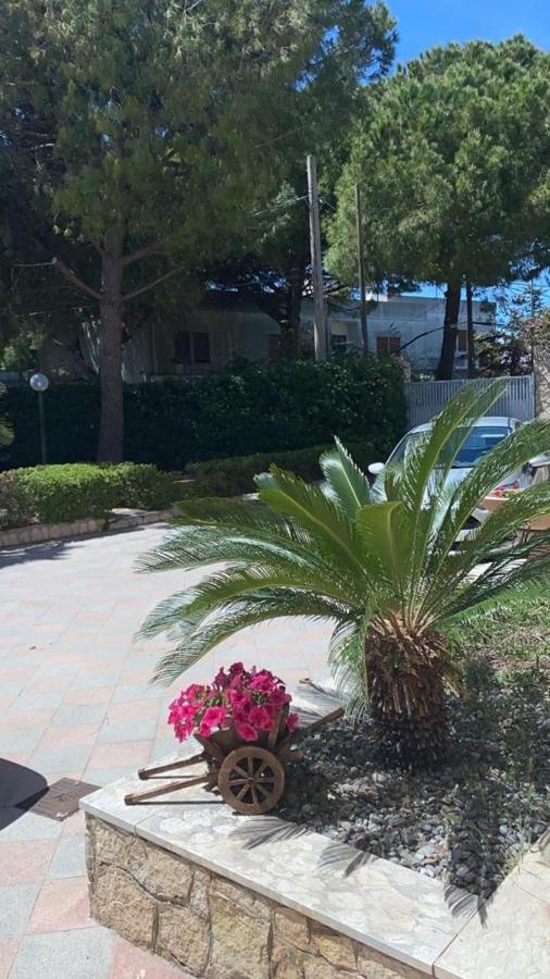 Villa Italia Taranto Exterior photo